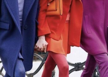 Wat zijn monochromatische outfits? Ontdek de kracht van één kleur