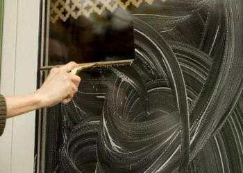 Weg met die strepen: “Zo lap je ramen zonder strepen achter te laten”