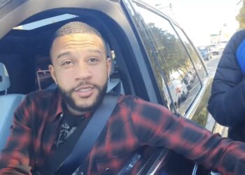 Zien: Dit is de knappe vriendin van Memphis Depay