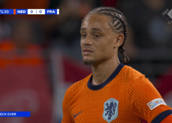 Oranje-speler Xavi Simons neemt plotseling en heftig besluit