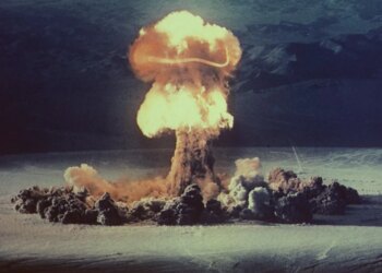 Nieuwe Nostradamus voorspelt vreselijke dingen: “Spanningen lopen hoog op”