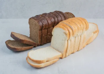 Wit- vs. bruinbrood Is het wit nu echt veel ongezonder?