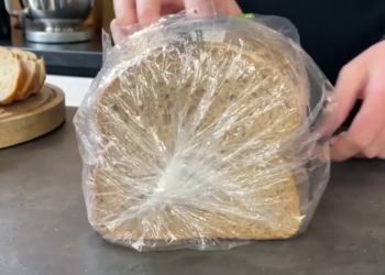 Je doet al je hele leven de broodzak verkeerd dicht- Op deze manier hoort het wel