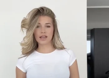 VIDEO: Jade Anna reageert op commotie door ingreep: ”Ik heb alles opgenomen”